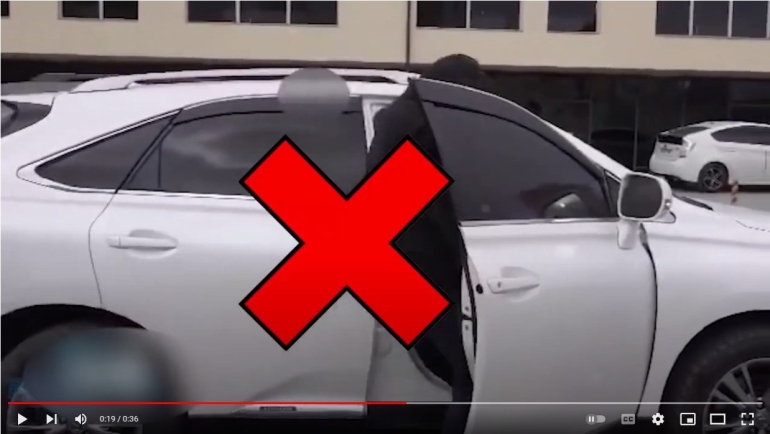 13-14 насны хүүхдүүд төрөх эмнэлгийн гаднаас автомашин хулгайлжээ