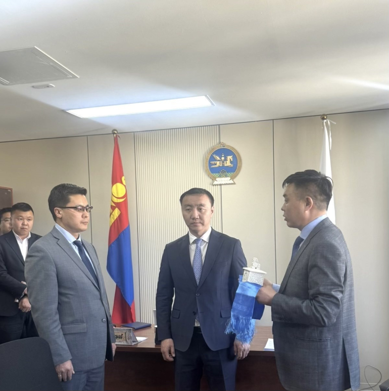 “Замын-Үүд” чөлөөт бүсийн захирагчаар Т.Есөнтөмөрийг томилов